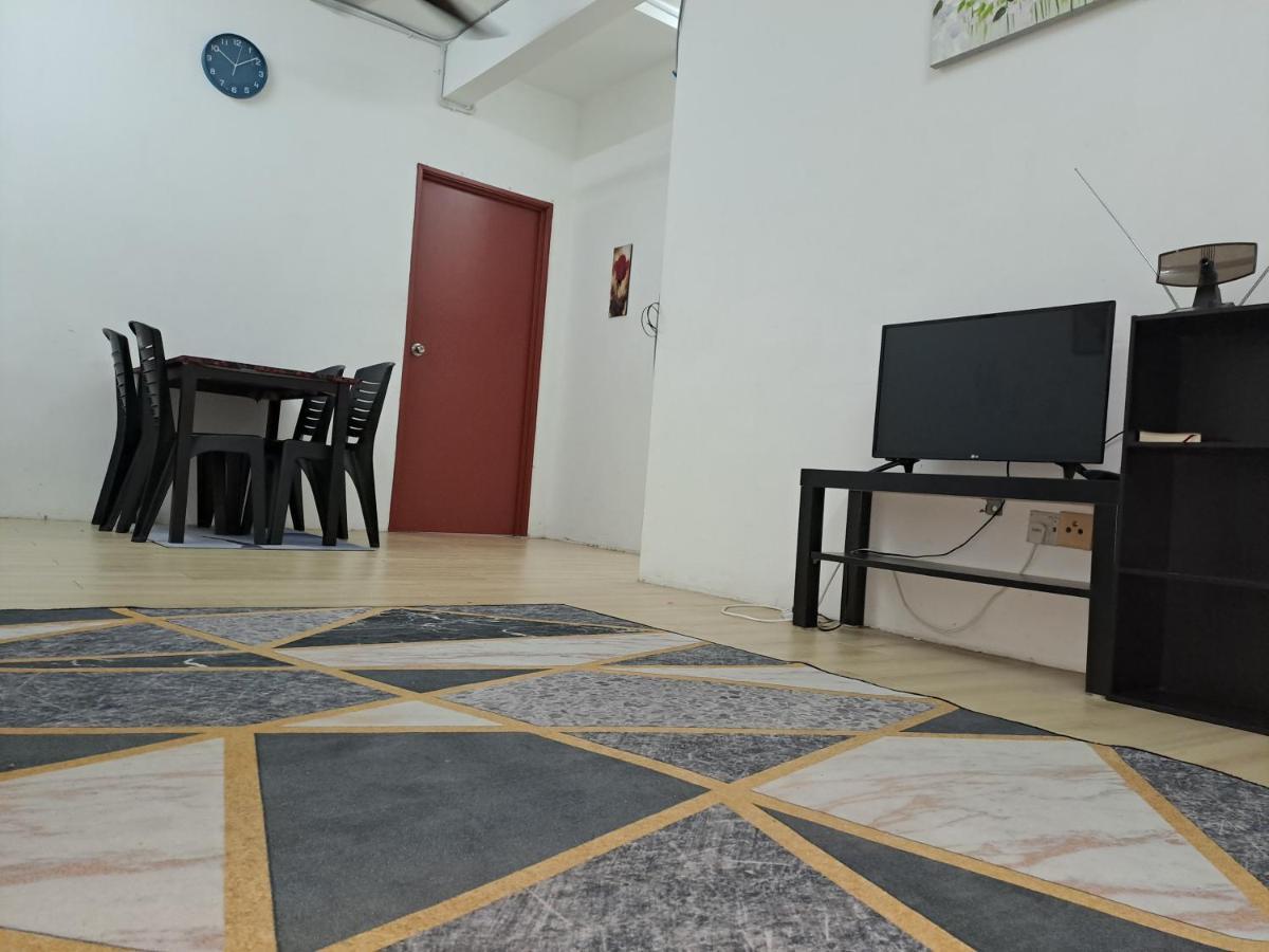 1201 Apartment Ladang Tok Pelam Tepipantaibatuburuk Kuala Terengganu Eksteriør bilde